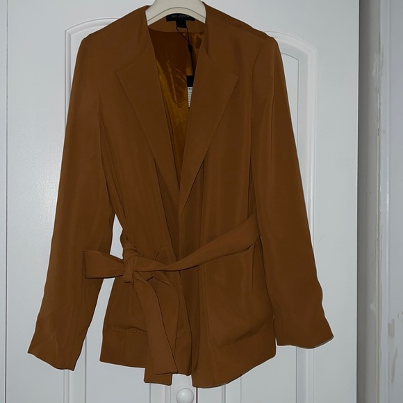 ST. JOHN COLLECTION Draped Twill Wrap Jacket - Picture 4 of 7